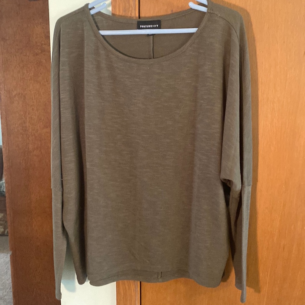 Fortune & Ivy Dolman Sleeve Knit Top